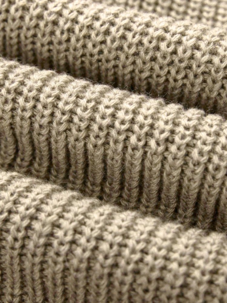 Finja | Eleganter Khaki-Pullover für Damen mit Komfort